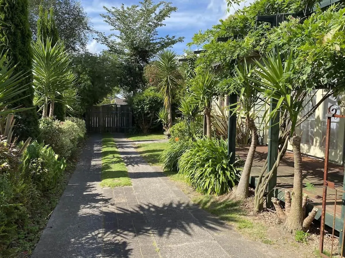 Ferienhaus Villa Mutts Mtbs & Mud Pools Rotorua Neuseeland